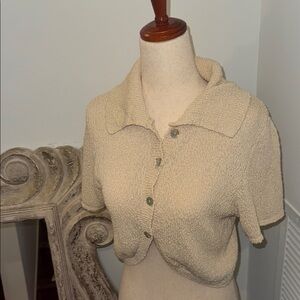 Zara Cropped Cream Short Sleeve Knit Sweater